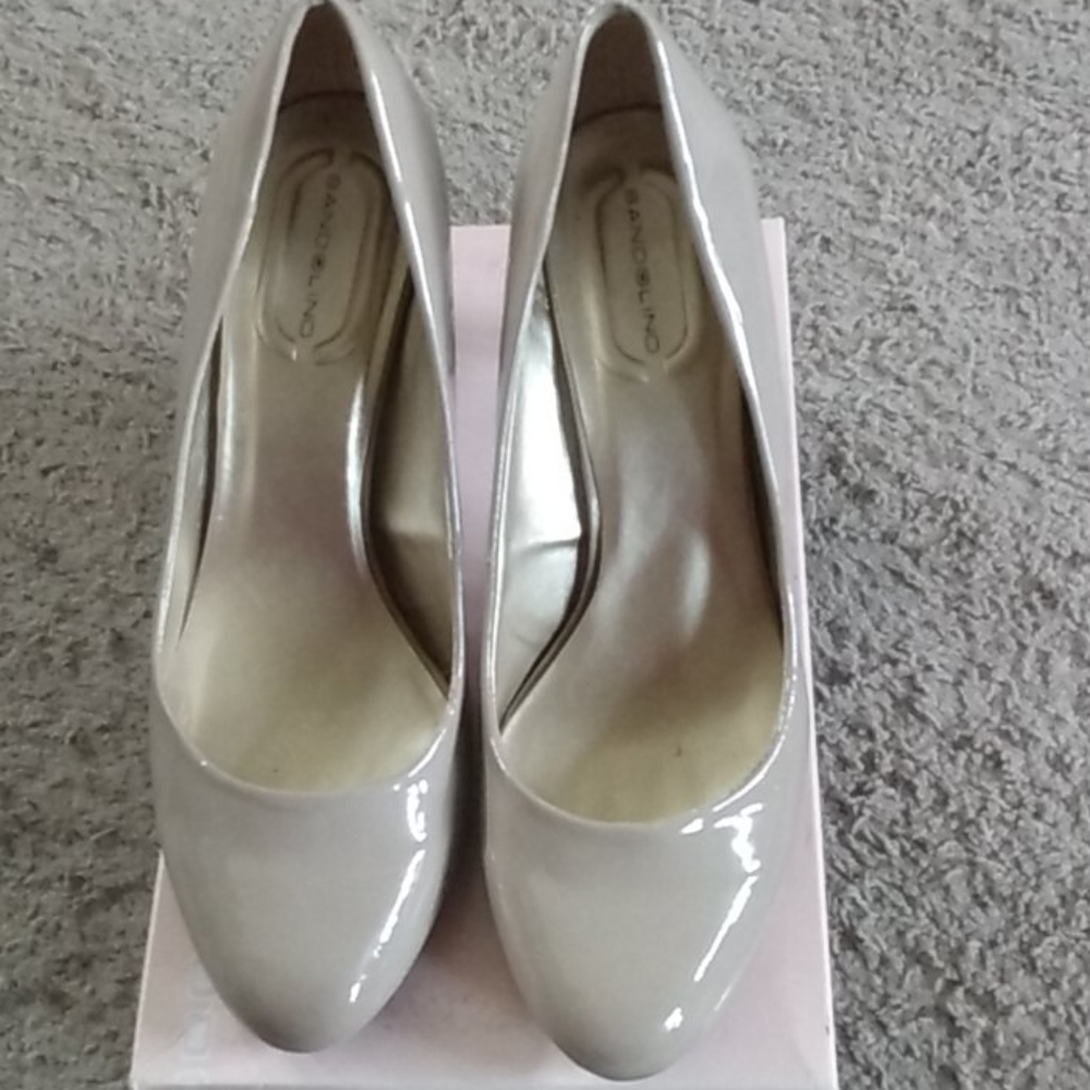 Neutral colored Bandolino heels. 10.5 worn 3 times
